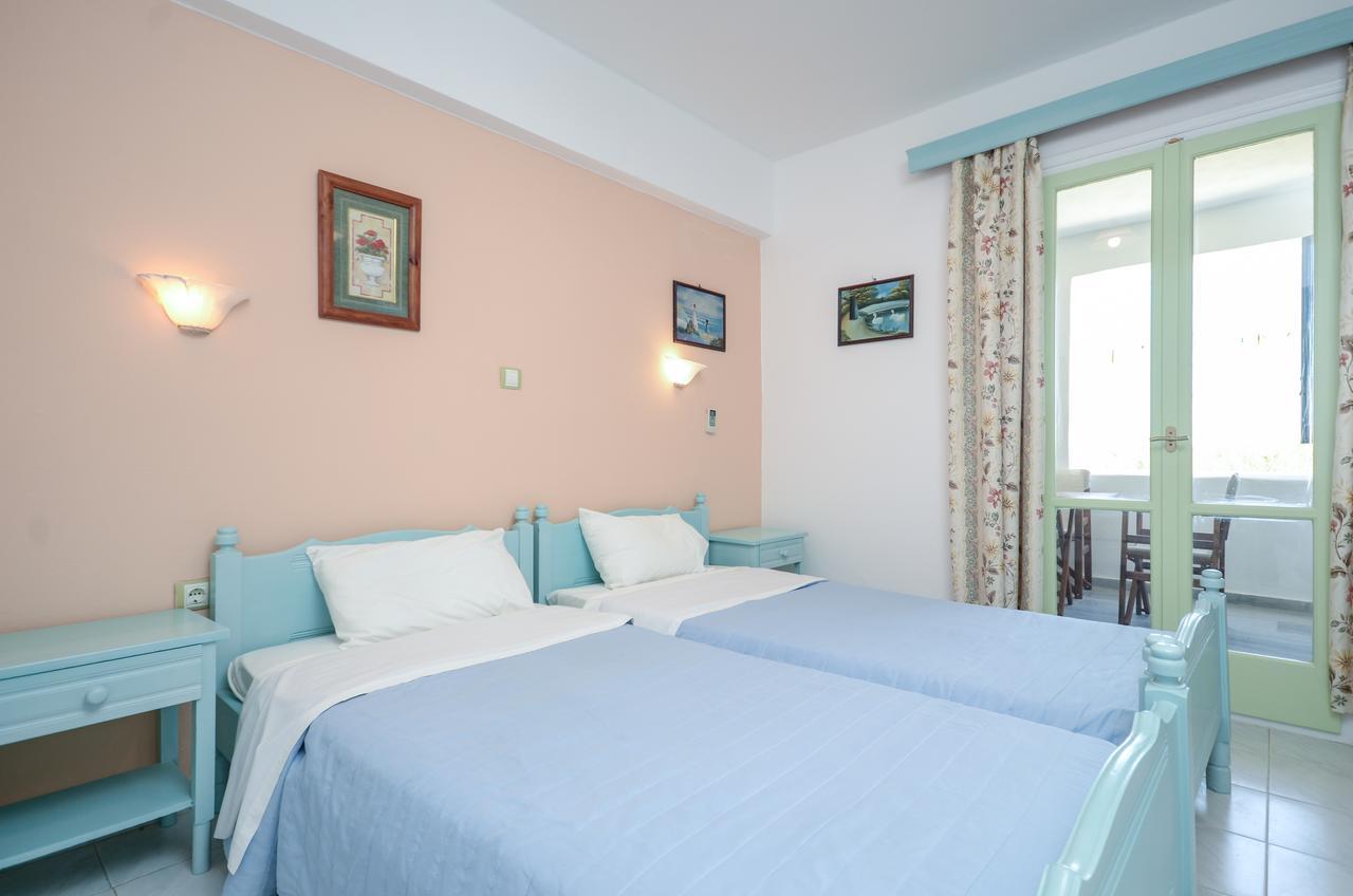 Sunday Studios Agia Anna  Extérieur photo