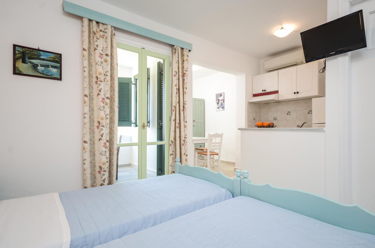 Sunday Studios Agia Anna  Extérieur photo